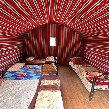 דירות וואדי רם Sunset Dreams Camp מראה חיצוני תמונה
